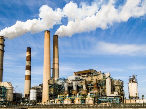 Industrial Chemical Process: Overview of Modern Manufacturing Technologies